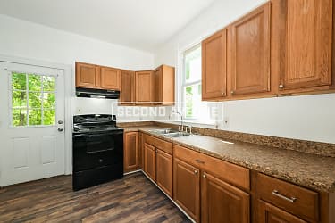 530 9Th St - undefined, undefined