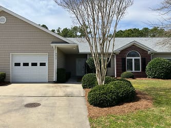 4415 Willow Moss Way - Southport, NC