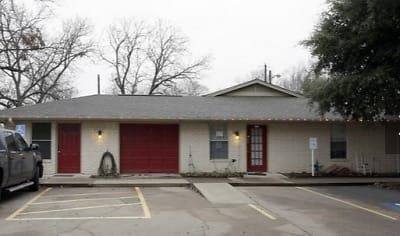 401 N 3rd St unit 102 - Mabank, TX
