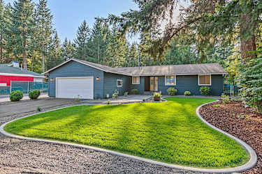 12925 Ferndale Dr - Hayden, ID