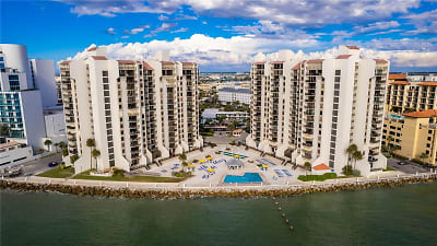 440 S Gulfview Blvd #802 - Clearwater, FL