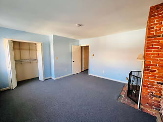 132 State Street unit 136-2nd - Portsmouth, NH