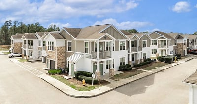 Retreat At Fremaux Town Center Apartments - Slidell, LA