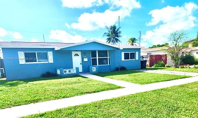 4341 NW 35th Ave - Fort Lauderdale, FL