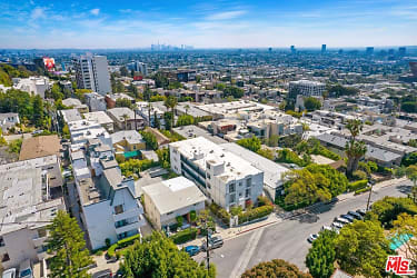 1260 Ozeta Terrace - West Hollywood, CA
