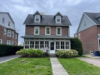 31 W Hillcrest Ave - Havertown, PA