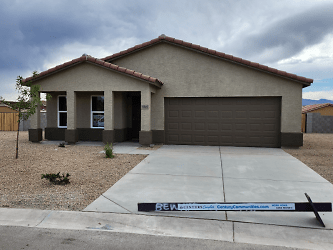 5545 S Deer Crk Ave - Mohave Valley, AZ