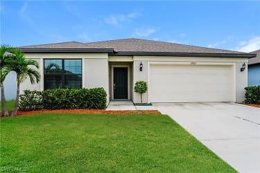 10823 Marlberry Way - North Fort Myers, FL