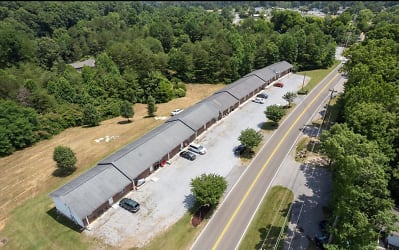 2230 Old Newport Hwy unit 6 - Sevierville, TN