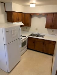 326 W Kenwood Dr unit 08 - Bloomington, IN