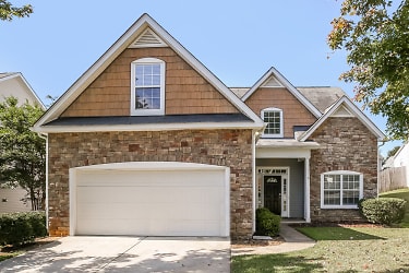 2984 Clover Rd NW - Concord, NC