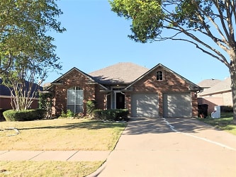 4101 Guthrie Dr - Plano, TX