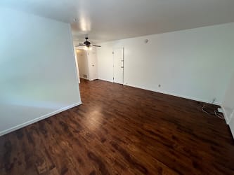 1810 Ednamary Way unit A - Mountain View, CA