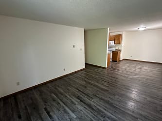 2863 20th Ave S unit 2879 - Grand Forks, ND