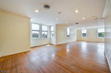 193 South Ave - Fanwood, NJ
