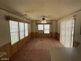 19400 SE Hwy 42 unit 35 - undefined, undefined