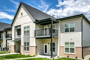 Tiburon Ridge Apartments - Omaha, NE