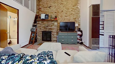 1958 N Lincoln Ave unit 2R - Chicago, IL