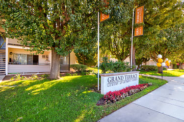 Grand Terrace Apartments - Glendora, CA
