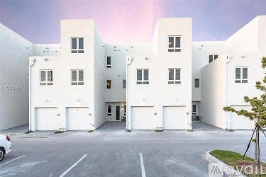 10220 NW 63rd Terrace Unit 217 - Doral, FL