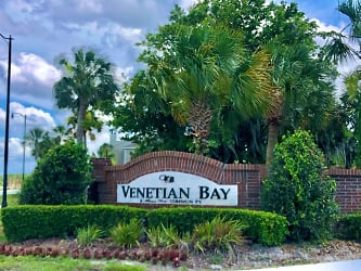 174 Venetian Bay Cir - Sanford, FL