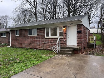 3637 N Whittier Pl - Indianapolis, IN