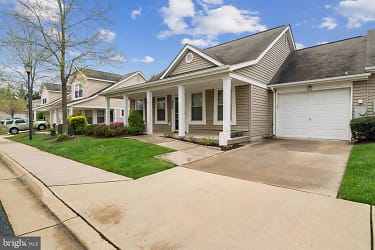 906 Roller Coaster Ct - Mount Airy, MD
