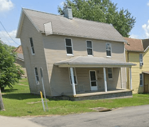 58 3rd Ave - Scottdale, PA