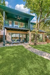 3140 Westminster Ave - Dallas, TX