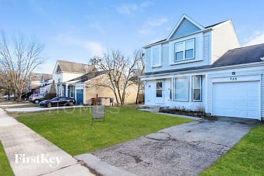 755 Marilyn Ave - Glendale Heights, IL