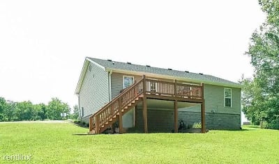 79 Pioneer Dr - Taylorsville, KY