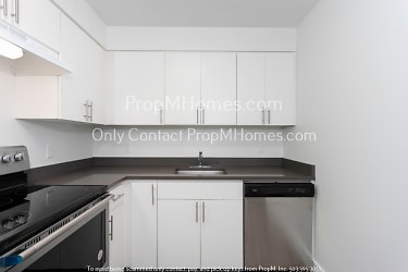 4975 NE 14th Place - Unit 106 4975 NE 14TH PLACE - - undefined, undefined