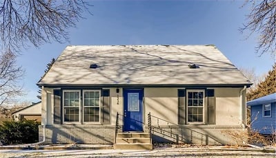 2216 Thorndale Ave - New Brighton, MN