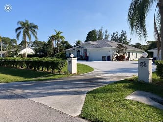 8570 Yearling Dr #A - Wellington, FL