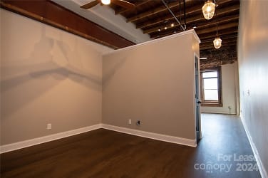 140 W Mountain St #205 - undefined, undefined