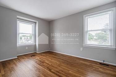 8619 Pioneer Dr - Severn, MD