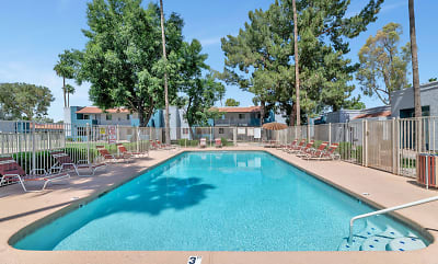 Riviera Park Apartments - Chandler, AZ