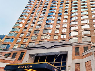 Avalon Midtown West Apartments - New York, NY