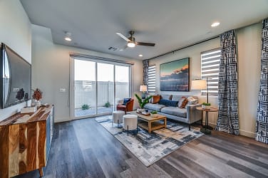 Serenity Townhomes Apartments - Las Vegas, NV