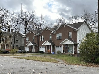 118 W Green St Apartments - Versailles, KY