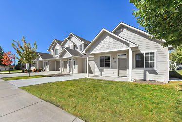 Walnut Creek Townhomes - undefined, undefined