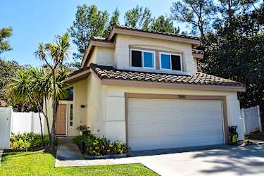 7890 East Viewmount - Anaheim, CA