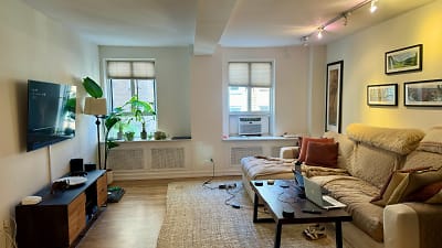 752-758 West End Ave unit 4H - New York, NY