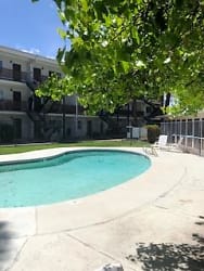 Aspen Plaza Apartments - Albuquerque, NM
