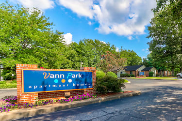 Vann Park Apartment Homes - Evansville, IN