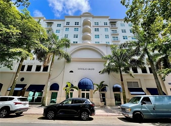 50 Menores Ave #518 - Coral Gables, FL