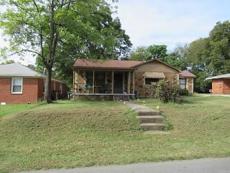 4105 Pike Ave - North Little Rock, AR