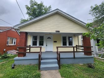1316 Grove St - Middletown, OH