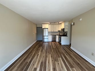 5620 Rippey St unit 302 - Pittsburgh, PA