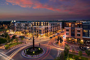 Excelsior And Grand Apartments - Saint Louis Park, MN